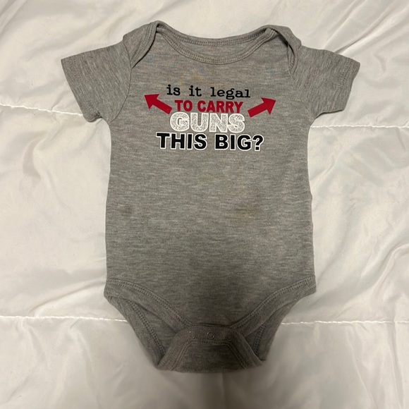 Size 3-6 Month Infant “Is It Legal to Carry Guns This Big?” Graphic Print Onesie - Picture 2 of 5